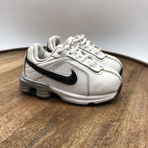 Nike size 8 toddler